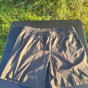 Plus Size Woman Olive Green Bramuda Short New with Tags Size 26/28